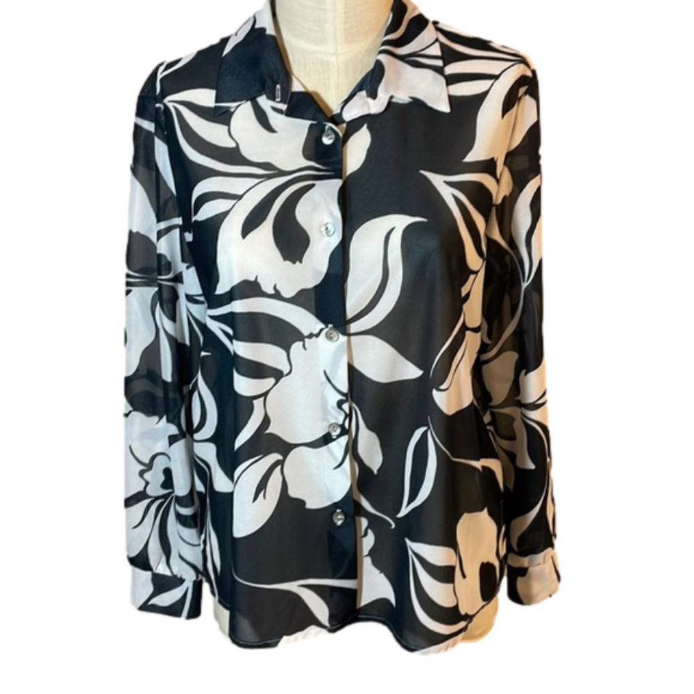 WILLOW Ridge button up blouse size XL